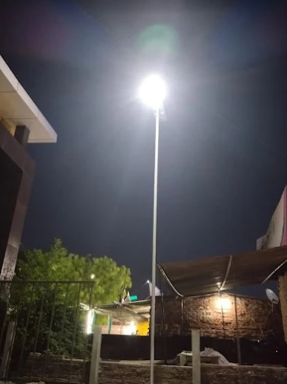 Shashi Thakur solar street light installation